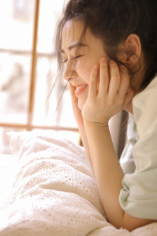 优衣库不雅视频种子